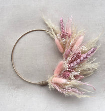 Load image into Gallery viewer, Pink Flower Ring