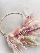 Load image into Gallery viewer, Pink Flower Ring