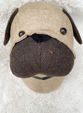 Load image into Gallery viewer, Fabric Wall Mounted Pug Head
